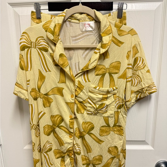 In My Sundays Yellow Bow Pajama Set - Picture 2 of 15